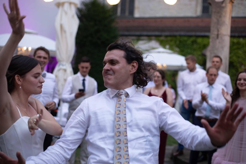 Kreative Hochzeitsunterhaltung und gute Laune bei den Gästen